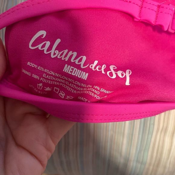 Bikini - Picture 3 of 4